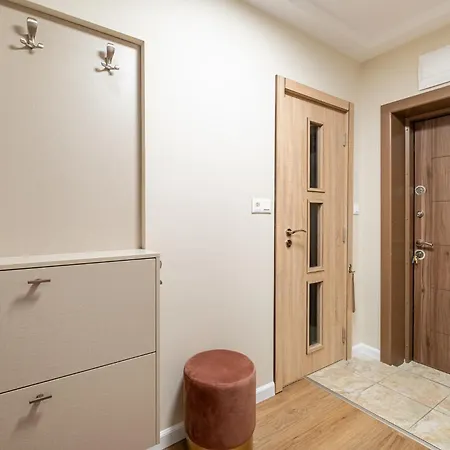 Daya 2br Luxury Apartmán